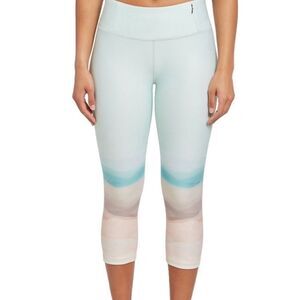 Calia by Carrie Underwood desert landscape mid rise capri active leggings size M